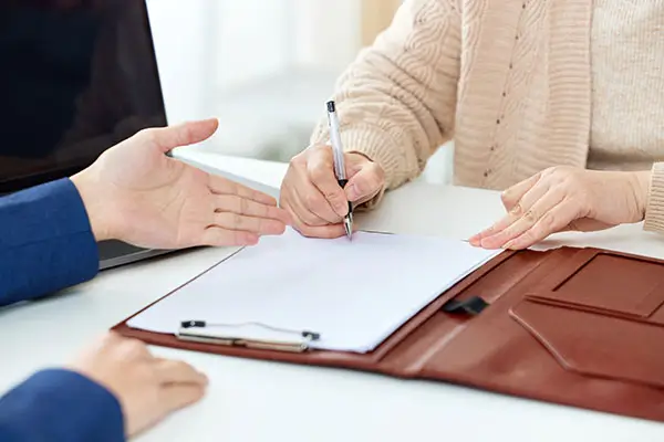 吉尔吉斯斯坦人去到匈牙利旅游多少钱呢