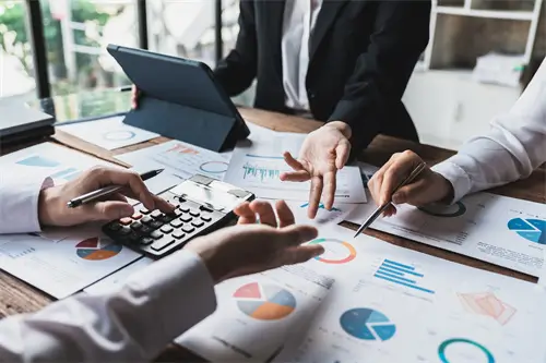 蒙古人去到匈牙利旅游需要换币吗