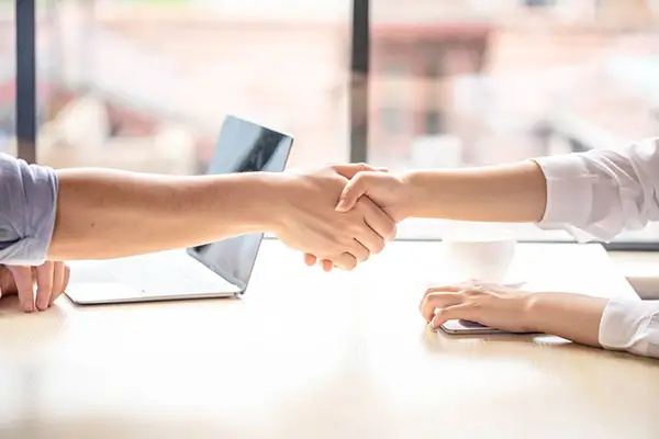 乌干达那边到匈牙利旅游应该怎么安排行程